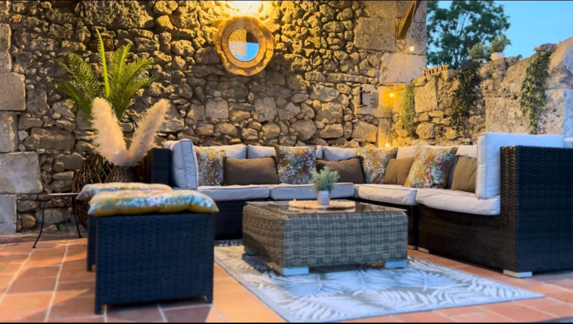 Gites Boutique Villamblard ภายนอก รูปภาพ