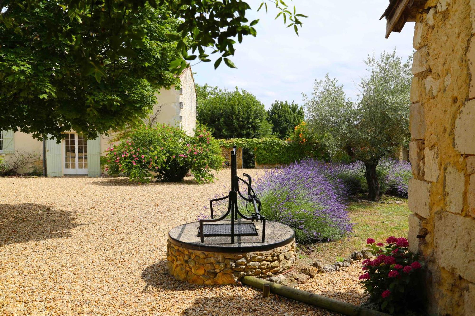 Gites Boutique Villamblard ภายนอก รูปภาพ